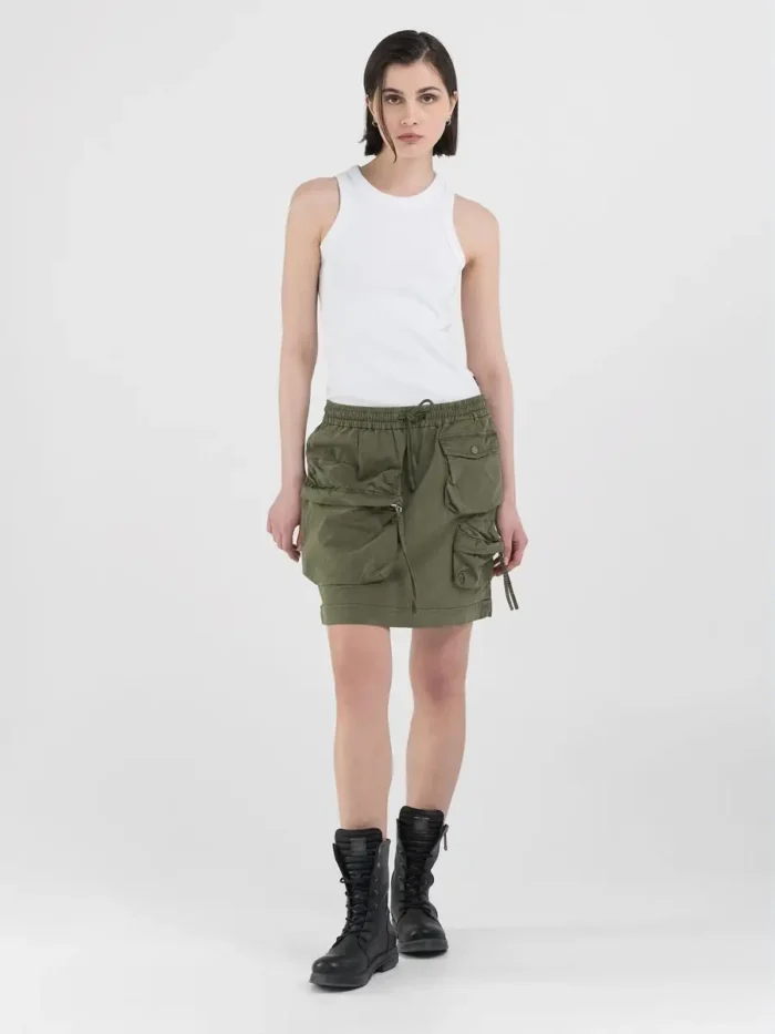 W9883_000_10342_833_1