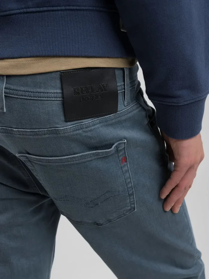 MA972Z_000_661-K19_096_6