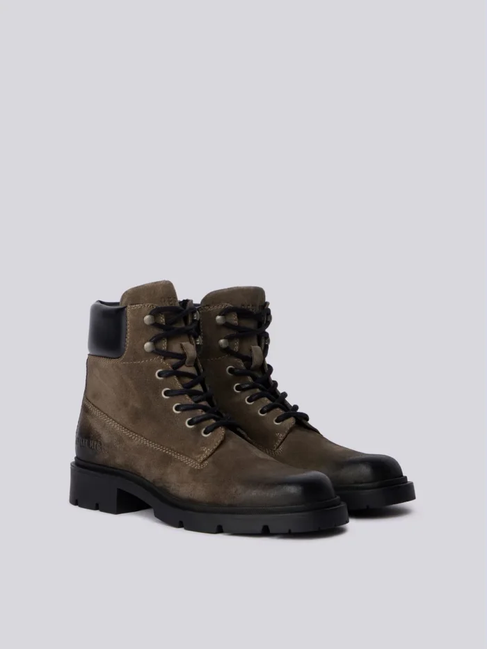 GMC1O_000_C0003L_057_3